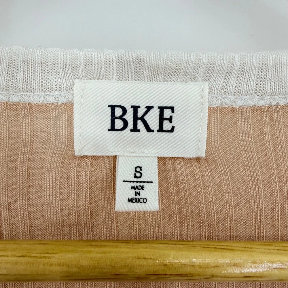BKE Womens Ribbed Henley Top Colorblock Long‎ Sleeve Cream Tan Burgundy Small
